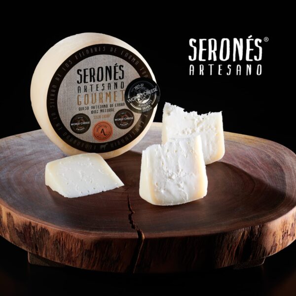 Queso de cabra Gourmet  400gr aprox